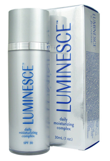 luminesce-daily-moisturizing-complex