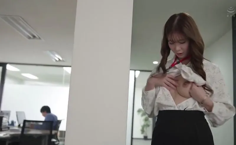 ahri cosplay sex,sex gay bạn thân,truyện tranh sex thôi miên Bí mật của nữ nhân viên với giao diện nghiêm túc nhưng lại là “thánh dâm”