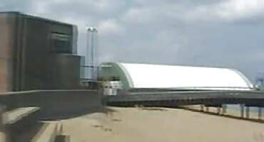 sex mẹ bạn anime KlieLie Le Beau đã lừa dối chồng mình với sex gai map người khác.