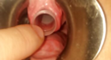 phim sex trẻ Anh ta dùng tay đá vào sự phim sex hàn cương cứng.